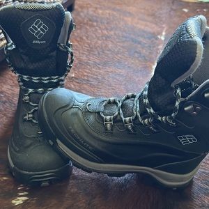Columbia Women’s Bugaboot Plus III Omni Heat Waterproof Boots